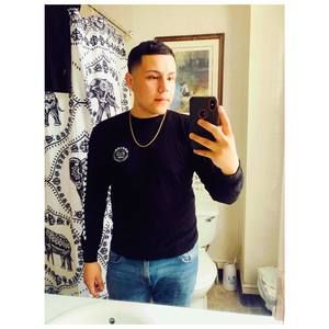 Meet your Posher, Derek